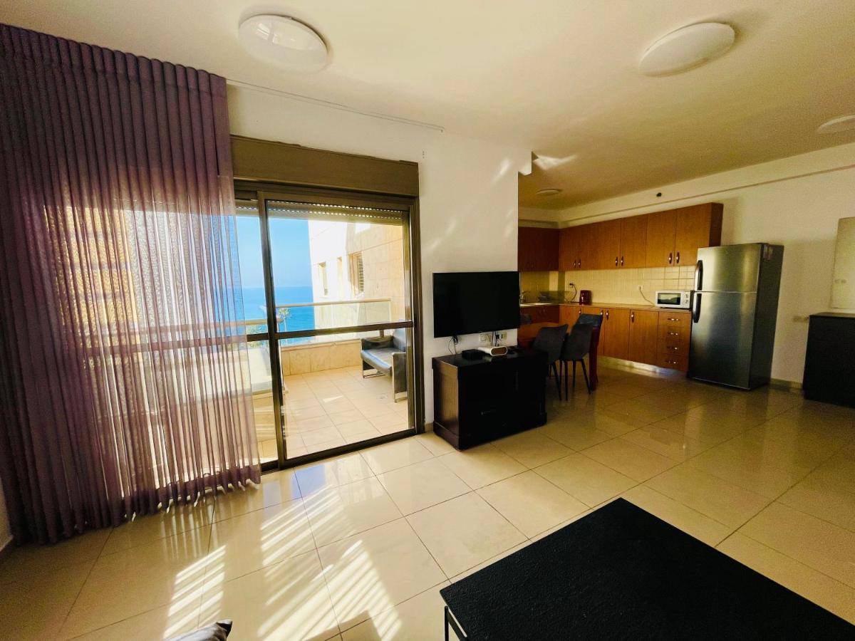King David Apartment Нетания Экстерьер фото