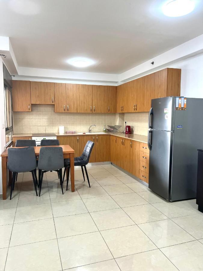 King David Apartment Нетания Экстерьер фото