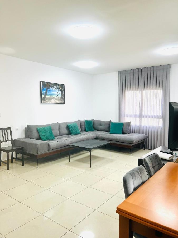 King David Apartment Нетания Экстерьер фото
